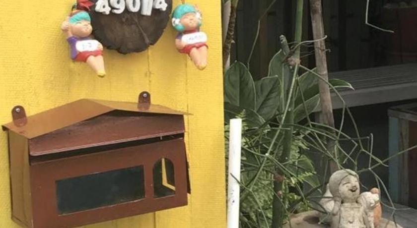 Kamin Bird Hostel Bangkok Buitenkant foto