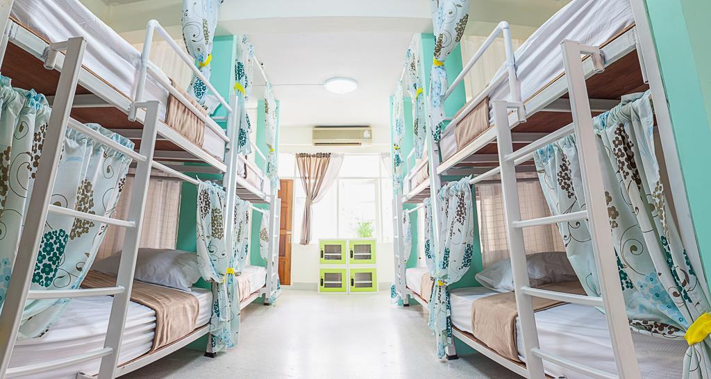 Kamin Bird Hostel Bangkok Buitenkant foto
